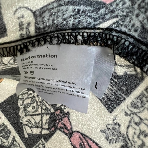 Reformation Lilah Comic Print Dress size Large - Picture 13 of 14